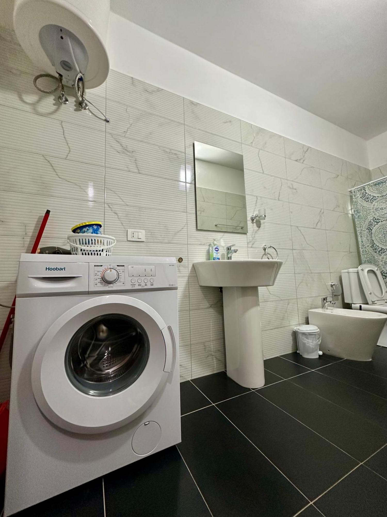 Kay Apartment Saranda Terraces Eksteriør billede